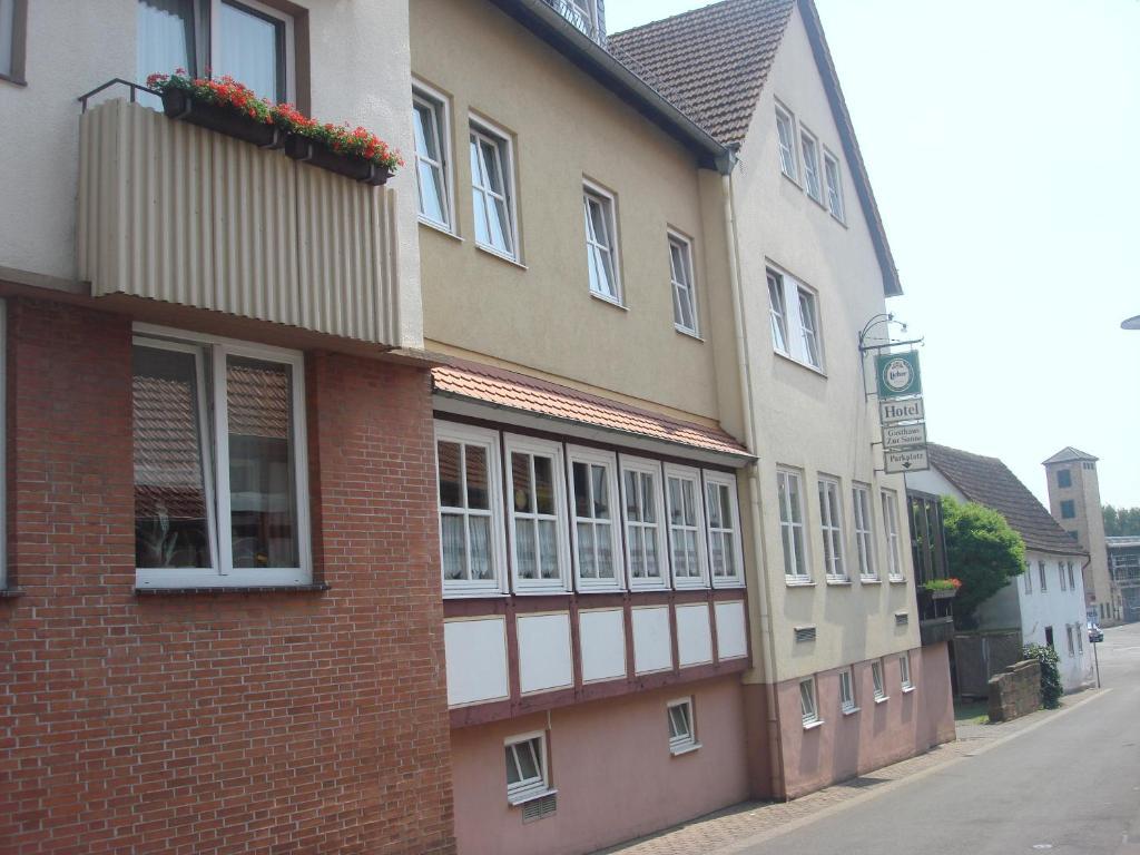 Hotel Zur Sonne Kirchhain Exterior photo